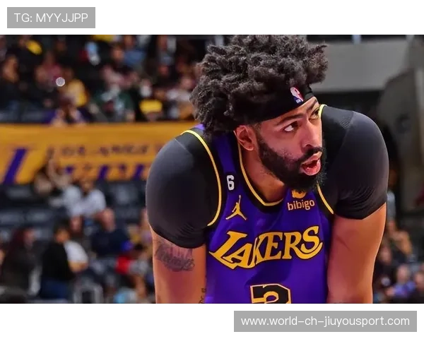 湖人队目标冲击季后赛，士气高涨，湖人队showtime